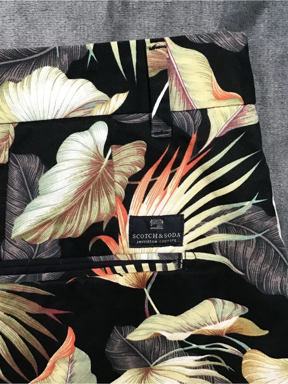 Scotch and Soda men’s shorts 30 waist